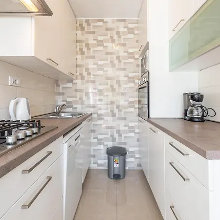 Appartement Lidija *