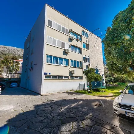Appartement Lidija *